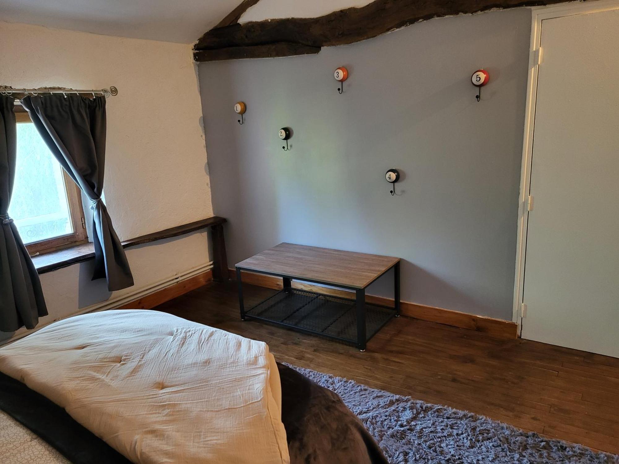 Chambres D Hotes L'Agape Saint-Martial-sur-Isop Zimmer foto